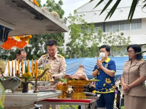 พิธีบวงสรวงสิ่งศักดิ์สิทธิ์ประจำเทศบาล เนื่องในวัน วันเทศบาล ประจำปี 2566