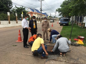 ลงพื้นที่ซ่อมแซมฝาท่อระบายน้ำ  บริเวณสี่แยกสถานีตำรวจภูธรเมืองอำนาจเจริญ , แยกสนามกีฬา หลังโรงเรียนอำนาจเจริญ เป็นการเร่งด่วน เนื่องจากส่งผลต่อการจราจร