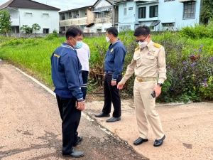 ลงพื้นที่ ในเขตเทศบาล ดูถนนหลายจุดที่กำลังซ่อมแซมและก่อสร้าง