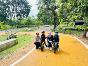 บรรยากาศการฝึกซ้อมกีฬาจักรยานขาไถ  โรงเรียนสาธิตเทศบาลเมืองอำนาจเจริญ