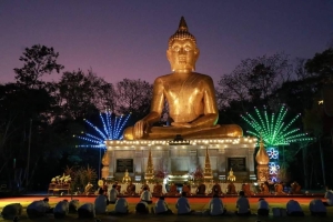 พิธีเจริญพระพุทธมนต์ในงานนมัสการพระมงคลมิ่งเมือง ประจำปี 2566