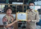 มอบใบประกาศเกียรติคุณ ให้กับคุณจริยา ศิริอำนาจ ที่บริจาคที่ดิน เพื่อเป็นทางสาธารณประโยชน์แก่เทศบาลเมืองอำนาจเจริญ