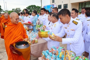ร่วมพิธีเจริญพระพุทธมนต์ และทำบุญตักบาตรเนื่องในโอกาสวันเฉลิมพระชนมพรรษา สมเด็จพระนางเจ้าสิริกิติ์ พระบรมราชินีนาถ พระบรมราชชนนีพันปีหลวง 12 สิงหาคม 2568