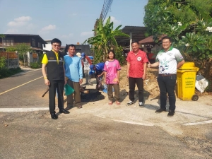 ลงพื้นที่ตรวจติดตามงานซ่อมแซมถนน สายชุมชนดอนแดง - ชุมชนดอนหวาย